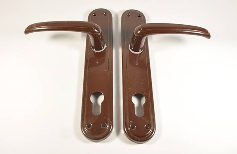 

Ручка стальная на планке AYDEMIR 85 мм коричневая, Коричневый