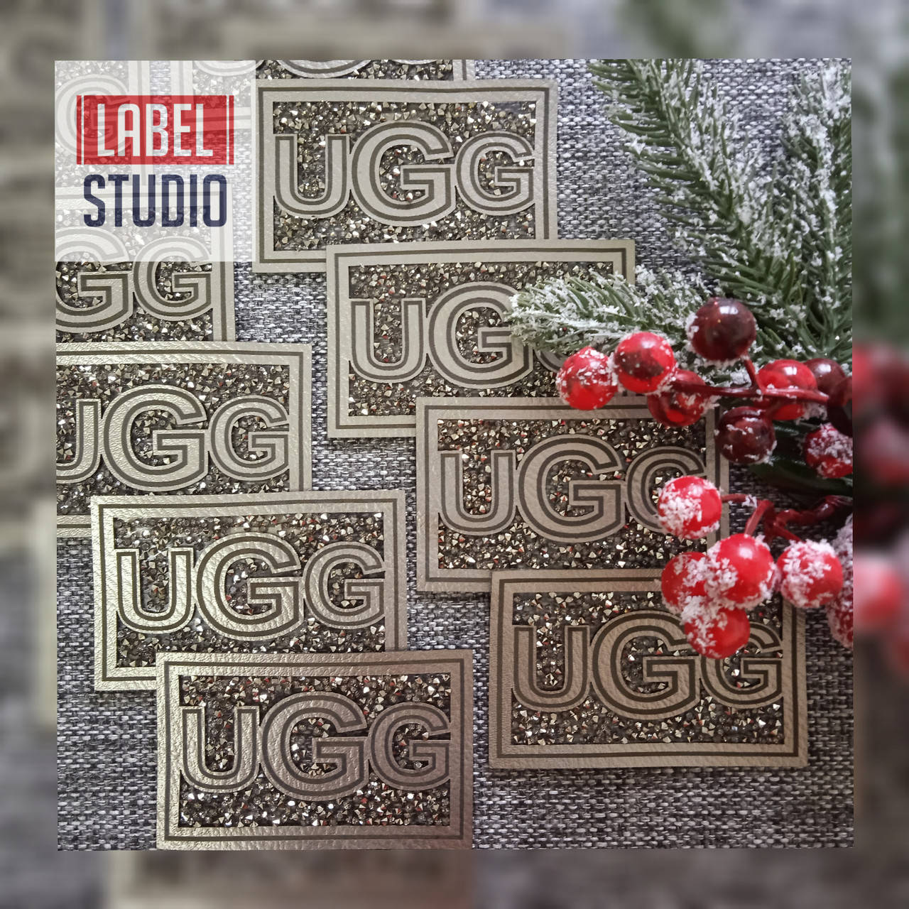 

Нашивки с камнями "UGG" 80*50