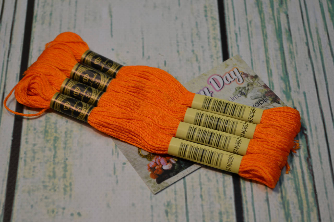 

Мулине Royal Broderie, цвет №740