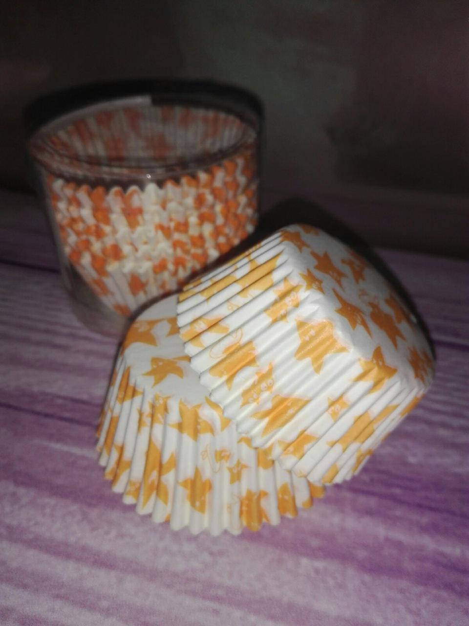 

Бумажные формы для кексов оранжевые звезды, 100 шт