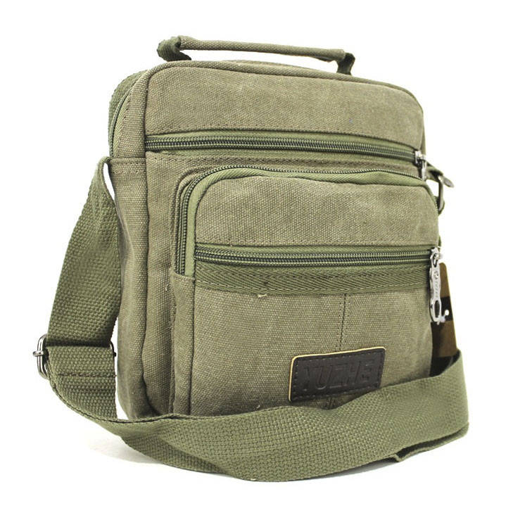 

Удобная практичная сумка для мужчин через плечо одно отделение три цвета Размеры: 22х18х6 Зеленый