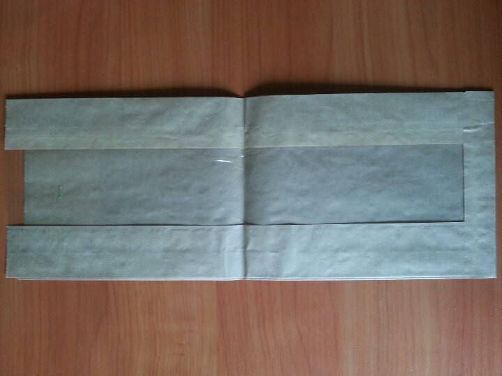 

Бумажный пакет с прозрачной вставкой 390х140х50/60 мм 659