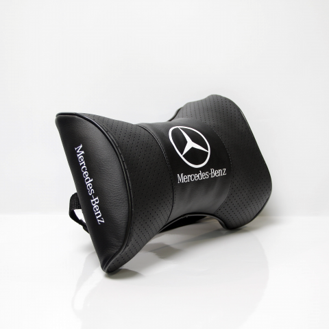 

Подушка на подголовник для авто с логотипом Мерседес / Mercedes, Черный