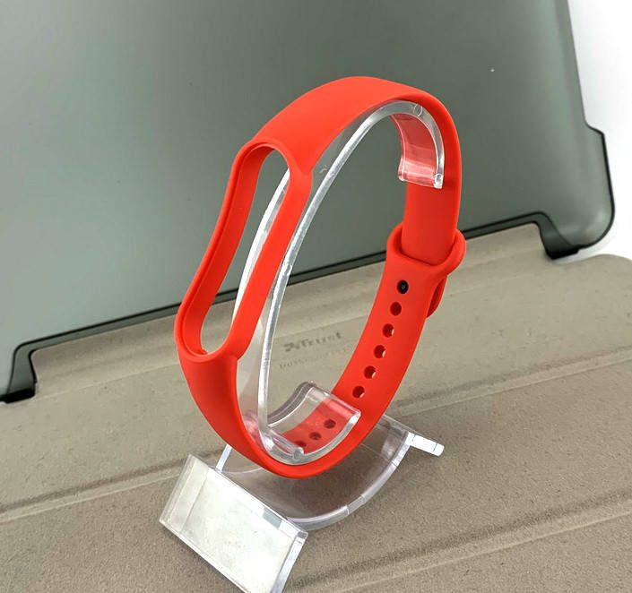 

Оригинальный ремешек для Xiaomi Mi Band 5, Mi Band 6 силиконовы красный
