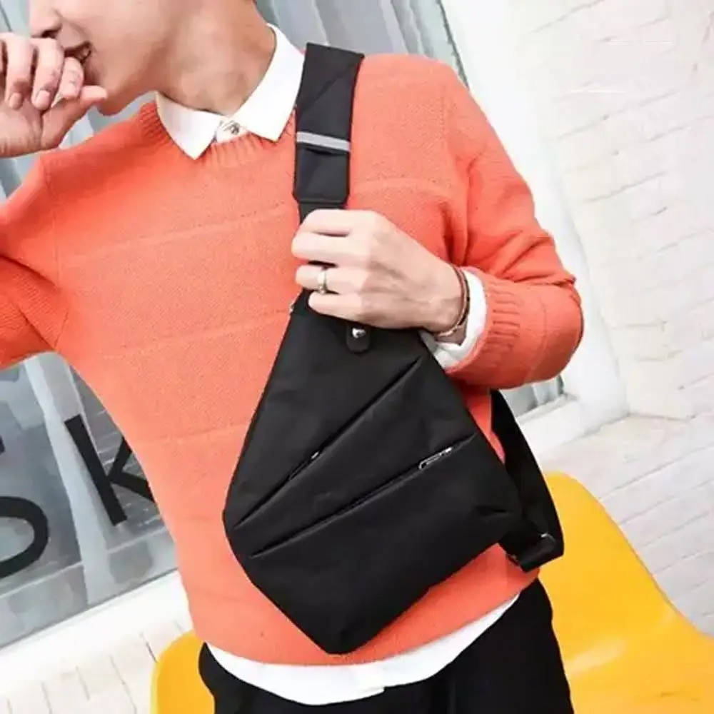 

Мужская сумка через плечо Cross Body 30х22х15 / Сумка мессенджер Черная, Темно-серый