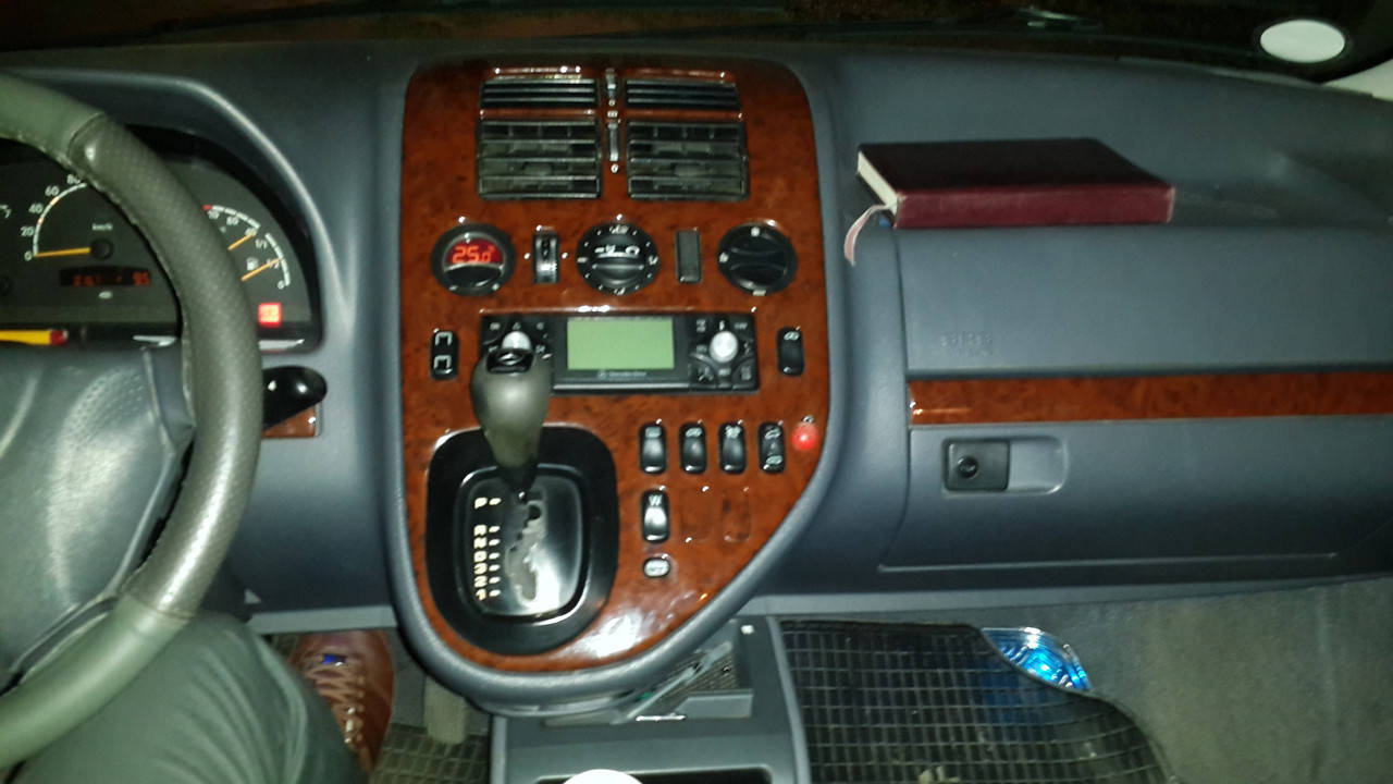 

Декор салона под дерево Mercedes-Benz Vito 638k 1999-2003, Желтый