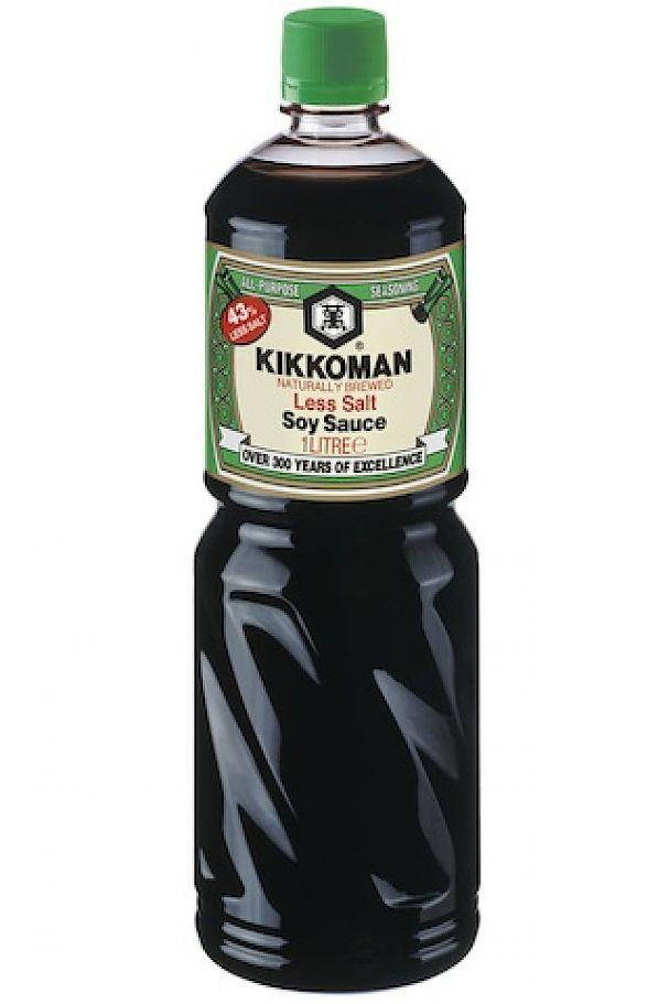 

Легкий соевый соус Kikkoman с пониженным содержанием соли