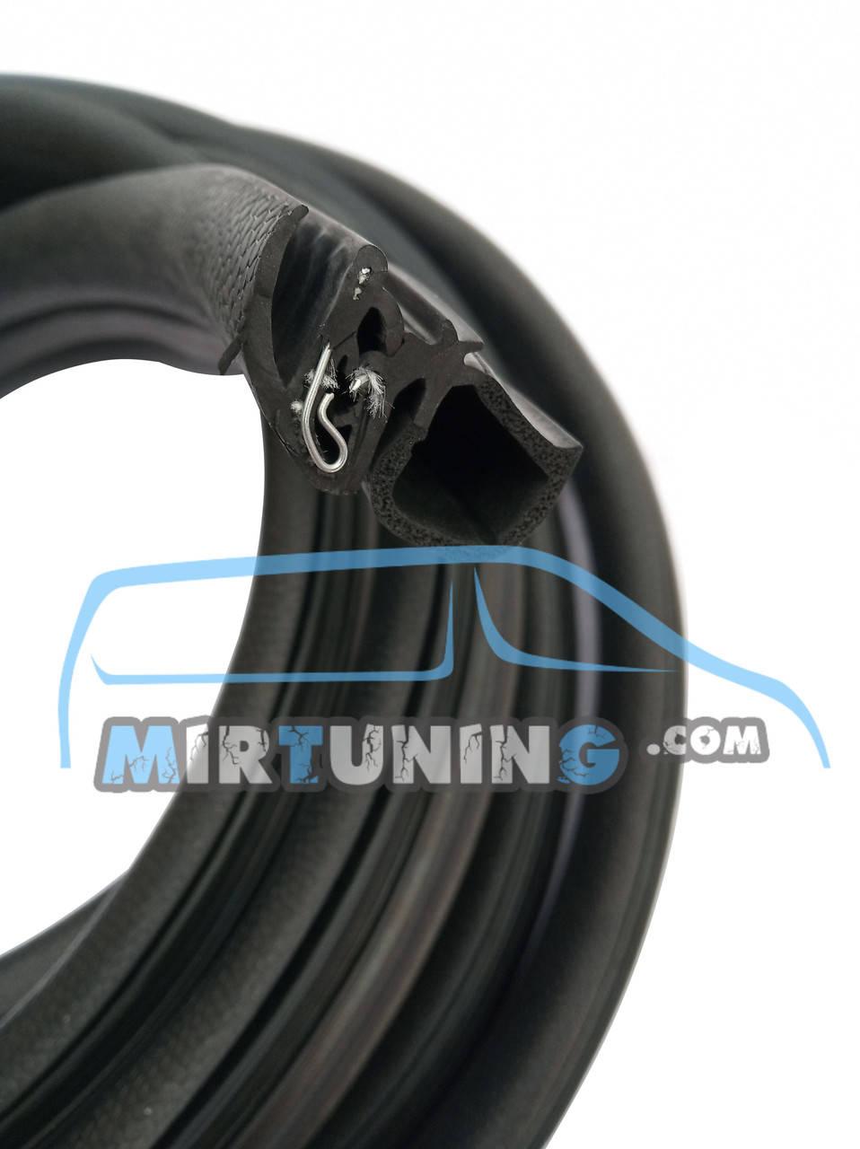 

Уплотнитель боковой двери Renault Kangoo 2008-2020
