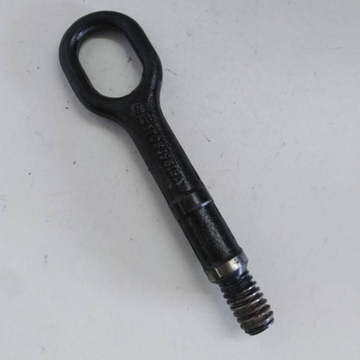 

Буксировочный крюк Volkswagen Passat B6, Golf 5, Пассат Б6, Гольф 5. 1T0805615A.