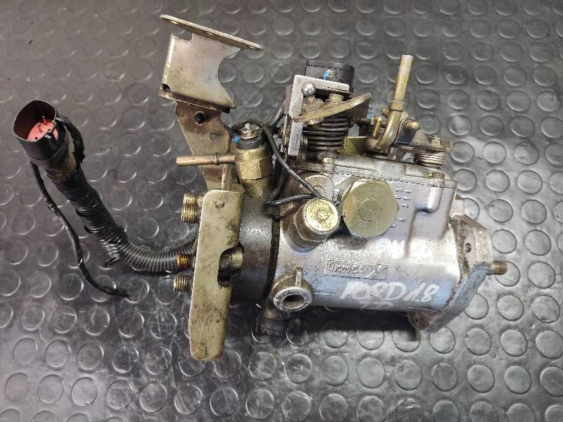 

Топливный насос высокого давления ТНВД LUCAS FORD 1.8 TD 8444B800A под заказ 2-4 дн