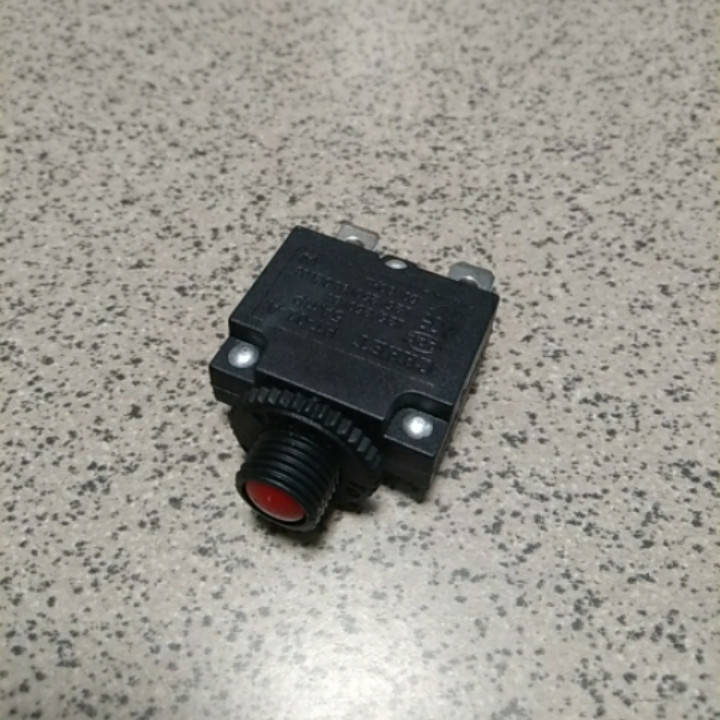 

Выключатель бензогенератора (12V, 5A) ET-950 JIANTAI