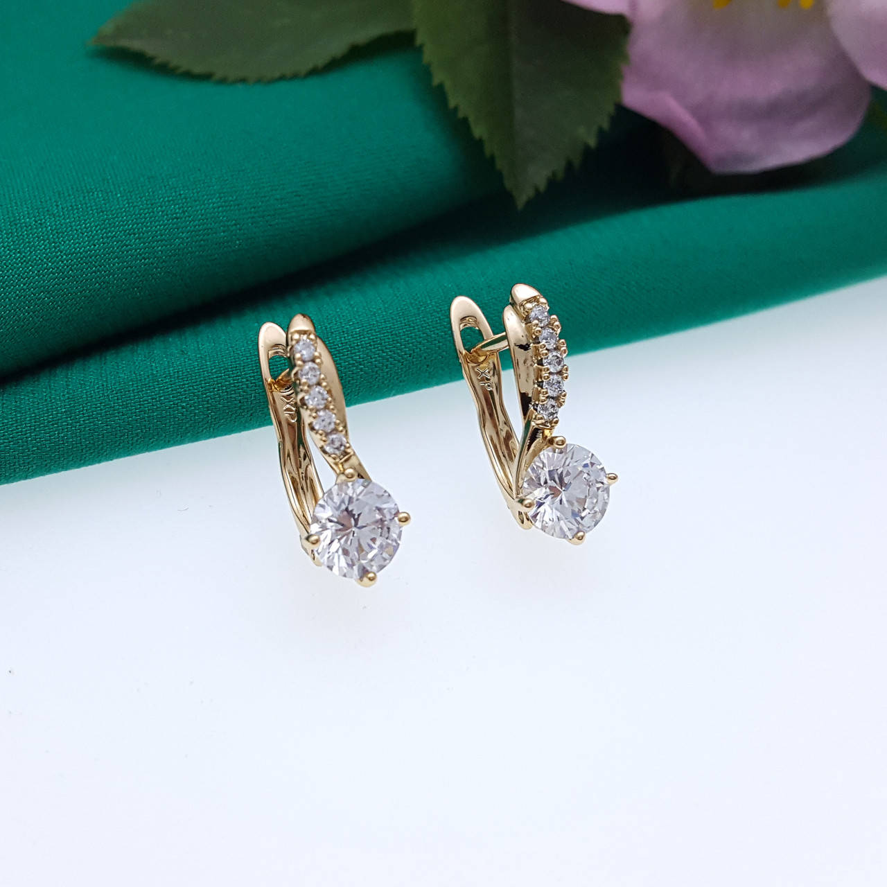 

Серьги Xuping, "Классика" с цирконием, англ.замок, медсплав, 18К