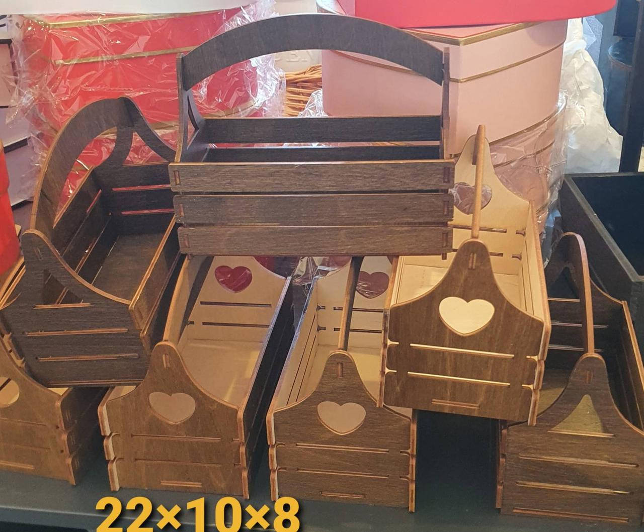 

Ящик деревянный с сердечком, без наполнения