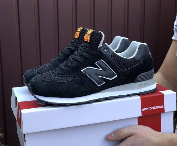 

Мужские повседневные кроссовки натуральный замш и сетка New Balance 574 41, Черный