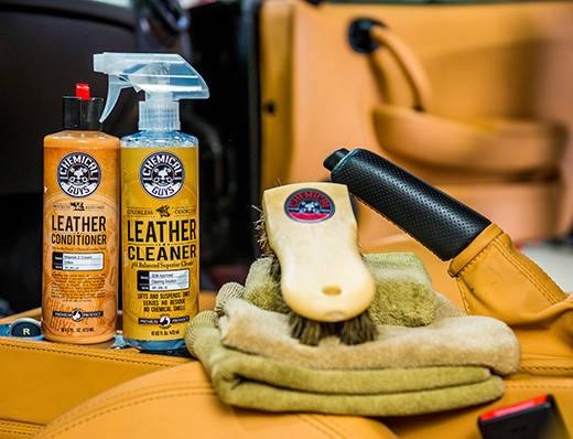 

Кондиционер для ухода за кожаными покрытиями Leather Conditioner