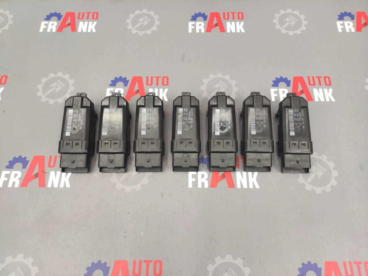 

Модуль стеклоподъемника/ блок управления стеклоподъемником ОРИГИНАЛ 440726 F, 440726 J4 для RENAULT Scenic 2