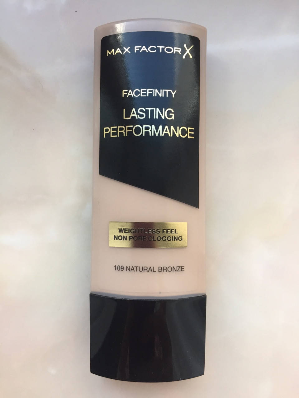 

Тональний крем Max Factor Lasting Performance Тон 109