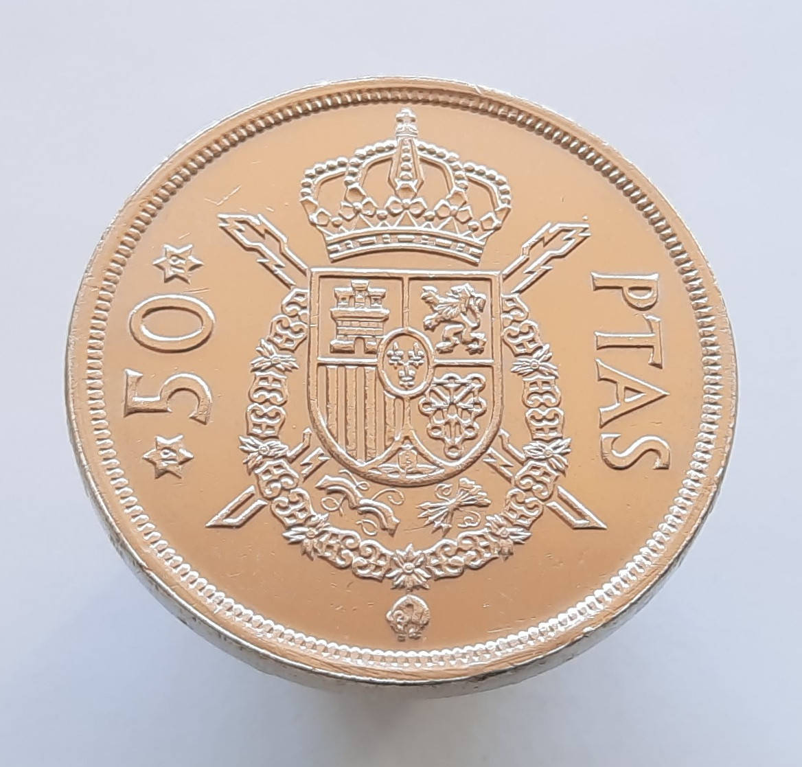 

Испания 50 песет 1975 ( 79 внутри звезды )