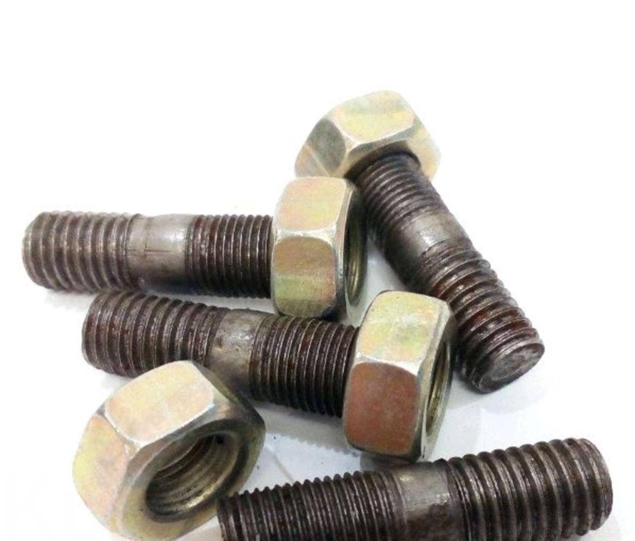 

Шпилька крышки моста МТ, ДНЕПР (комплект 4 шт. с гайкой) VT