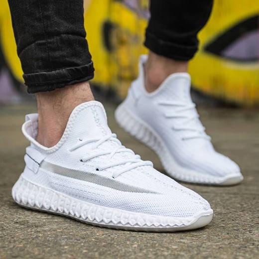 

Мужские кроссовки белые в стиле Adidas Размеры 43, Белый