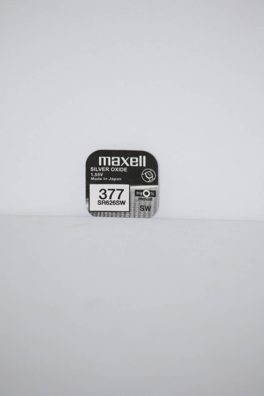 

Батарейка для часов. Maxell SR626SW (377) 1.55V 28mAh 6.8x2.6mm Серебрянно-цинковая