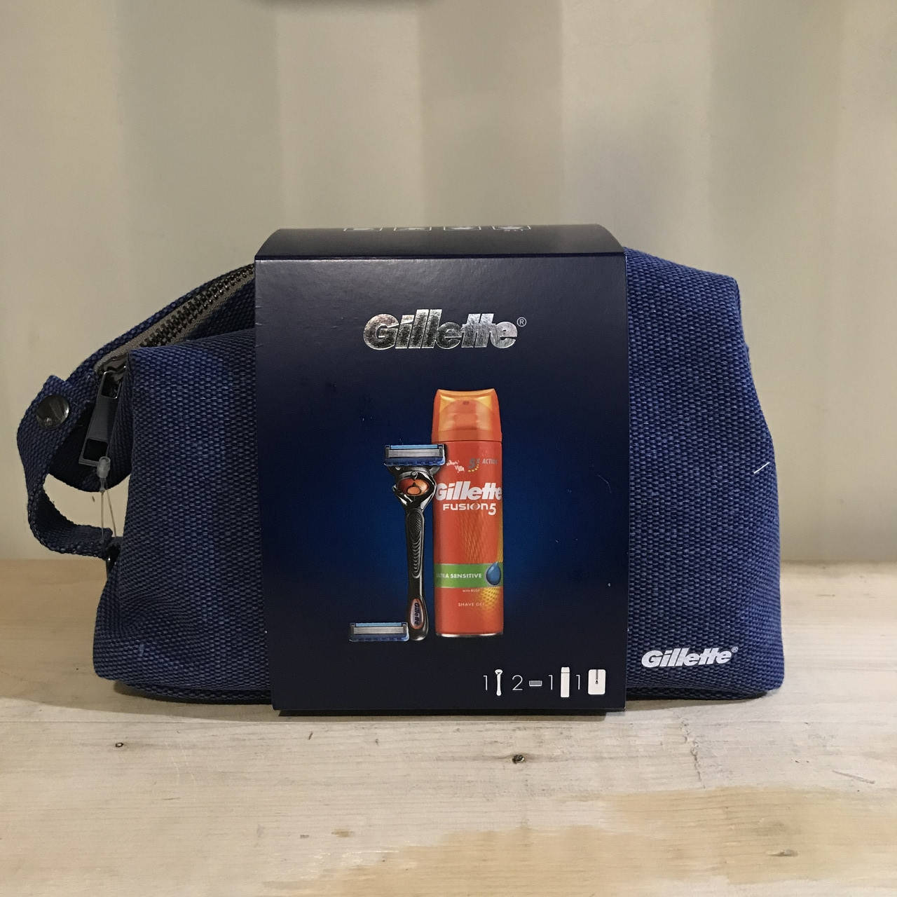 

Подарунковий набір Сумка Gillette Fusion 5