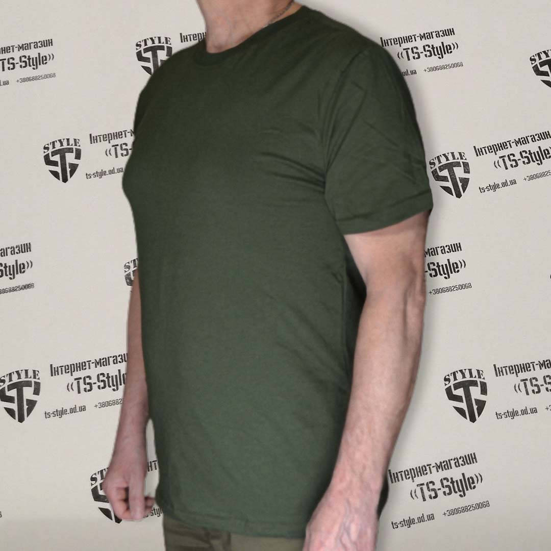 

Футболка в кольорі Army green