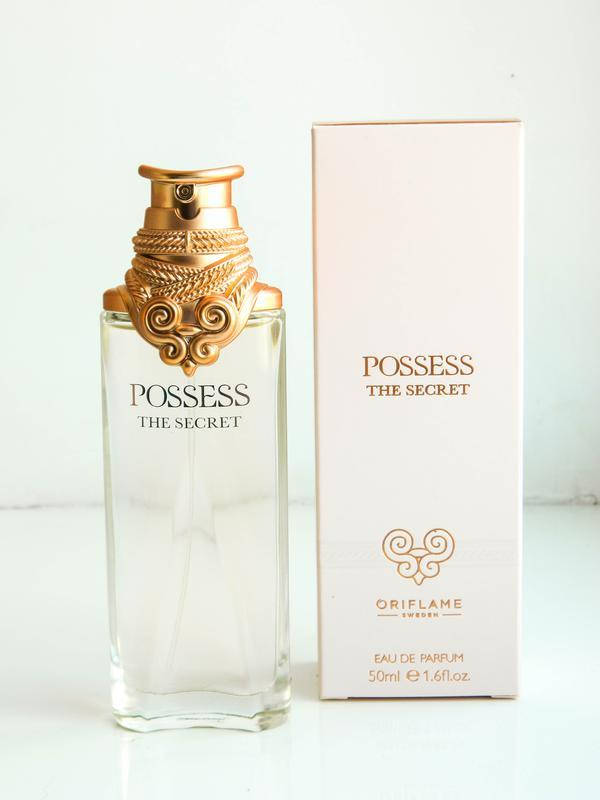 

Парфюмерная вода Possess The Secret