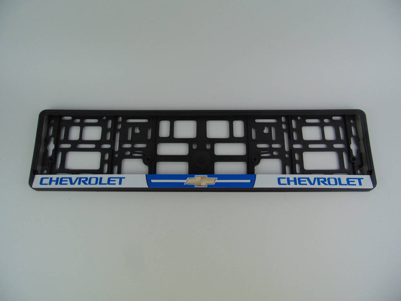 

Рамка номерного знака, Chevrolet, белая, 1шт