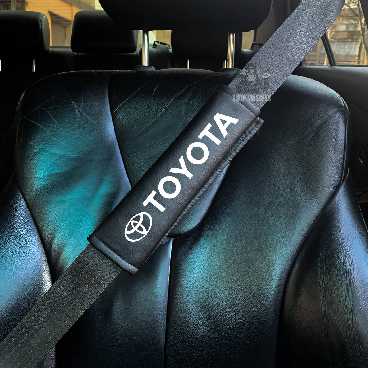 

Накладки на ремень безопасности с логотипом автомобиля Toyota (Чёрный цвет), Черный