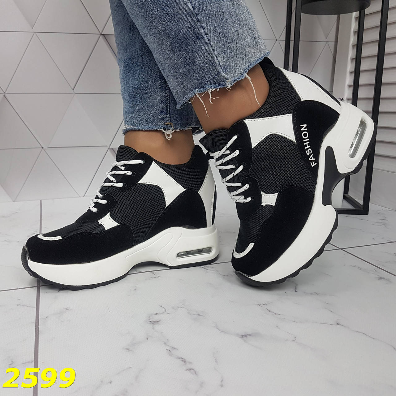 

Кроссовки сникерсы на высокой платформе с танкеткой черные