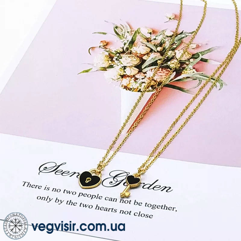 

Парные подвески для двоих влюбленных сердце и ключик колодочка