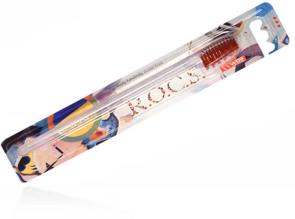 

Классическая зубная щетка R.O.C.S. жёсткая SMART BRUSH