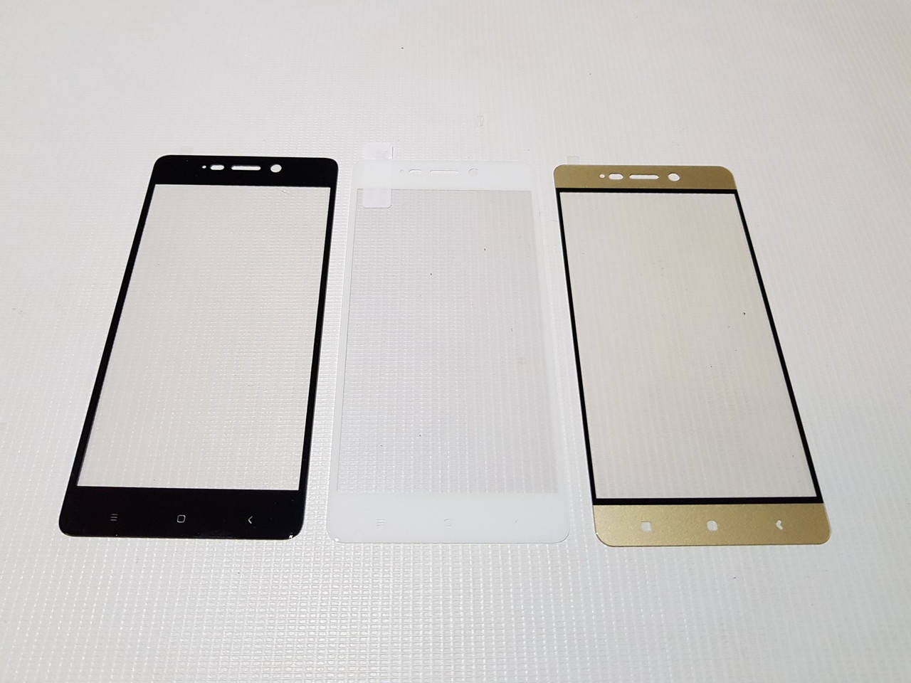 

Оригинальное защитное стекло для Xiaomi Redmi 4 (полноразмерное), Черный