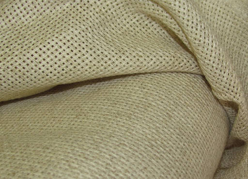 

Тканина білоруська дрібна льон (6,5кл.на 1см)