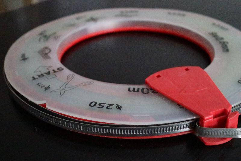 

Стрічка для металевих хомутів 30м.п