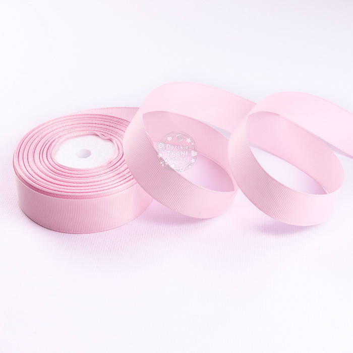 

Лента репсовая шириной 25 мм нежно-розового цвета (тёплый оттенок), бобина 23 метра, Розовый