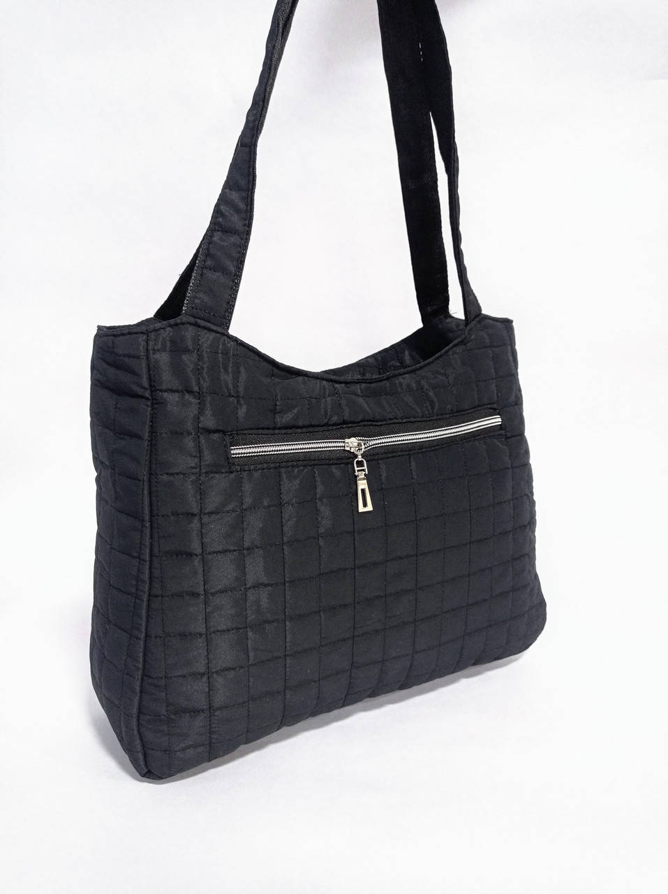 

Сумка женская стёганая болоньевая 36*27см чёрная (40011)