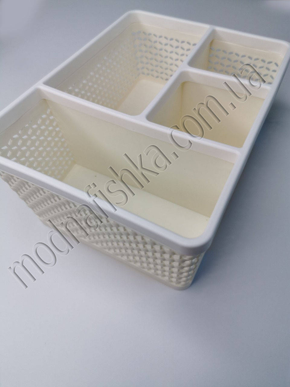 

Органайзер пластиковый 20х15х10 см. Белый