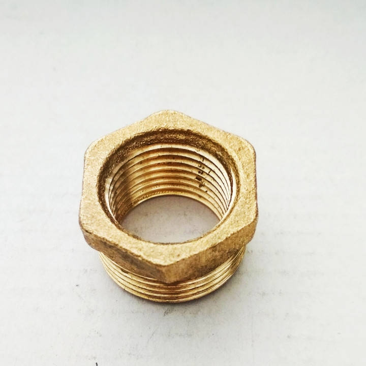 

Переход латунный 1/2" внутри 3/4" наружная усиленная