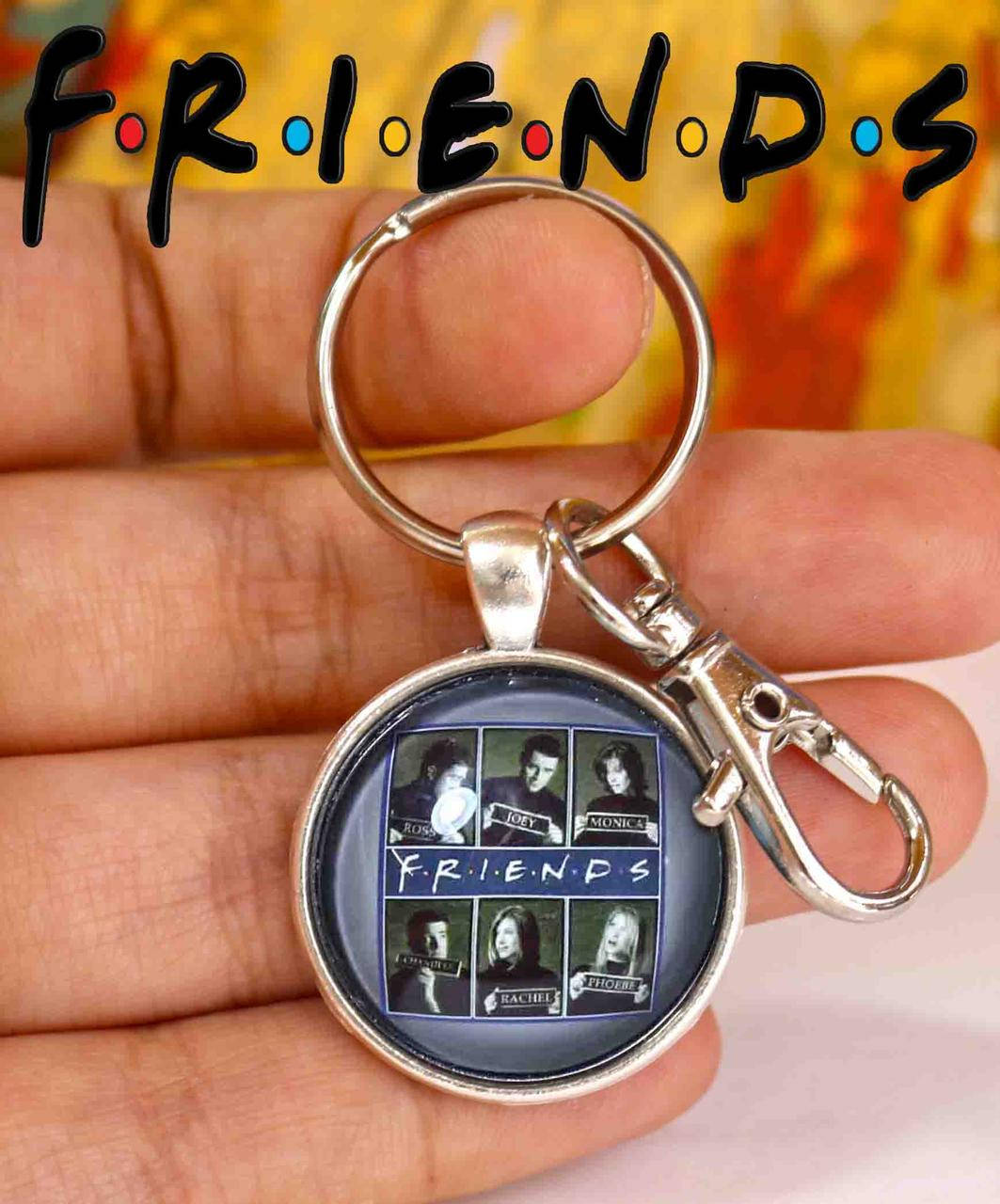

Брелок Друзья/Friends с главными героями