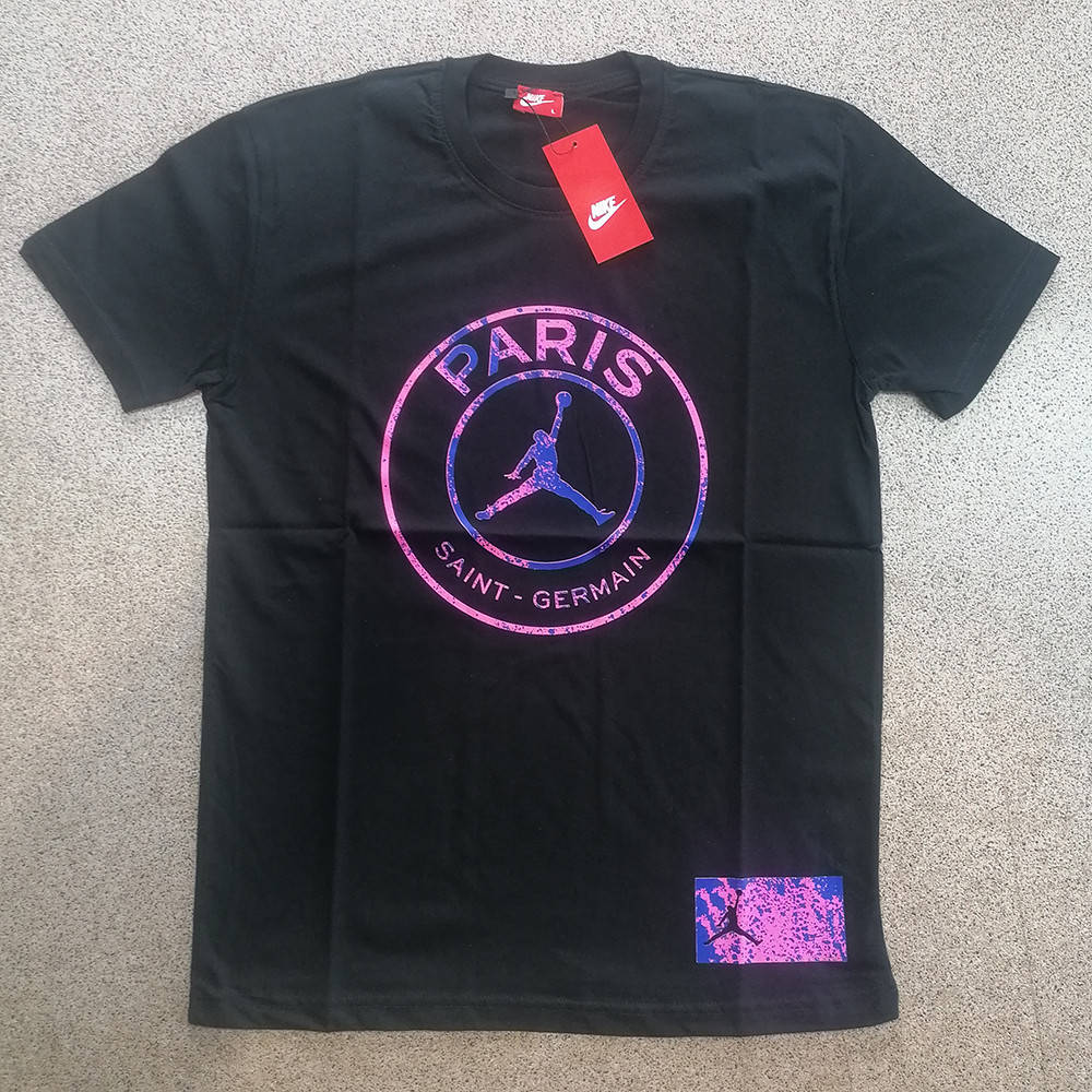 

Мужская футболка Nike Paris, Черный