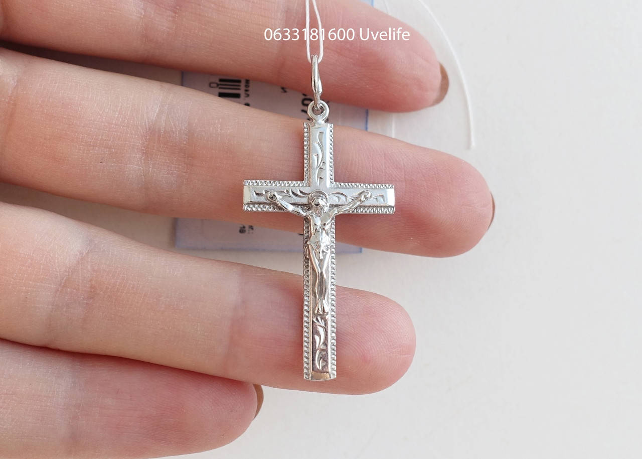 

Серебряный крестик прямой с распятием арт. ПР-3071