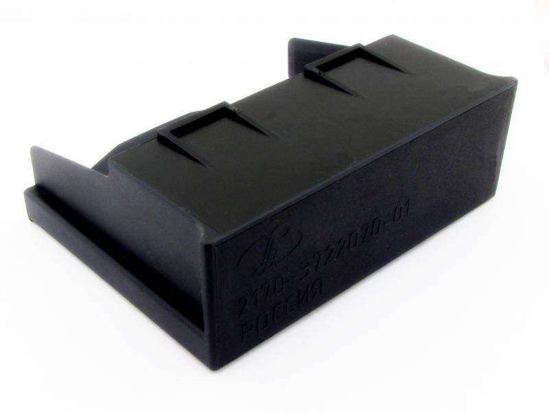 

Крышка блока подкапотных предохранителей 21700372207001