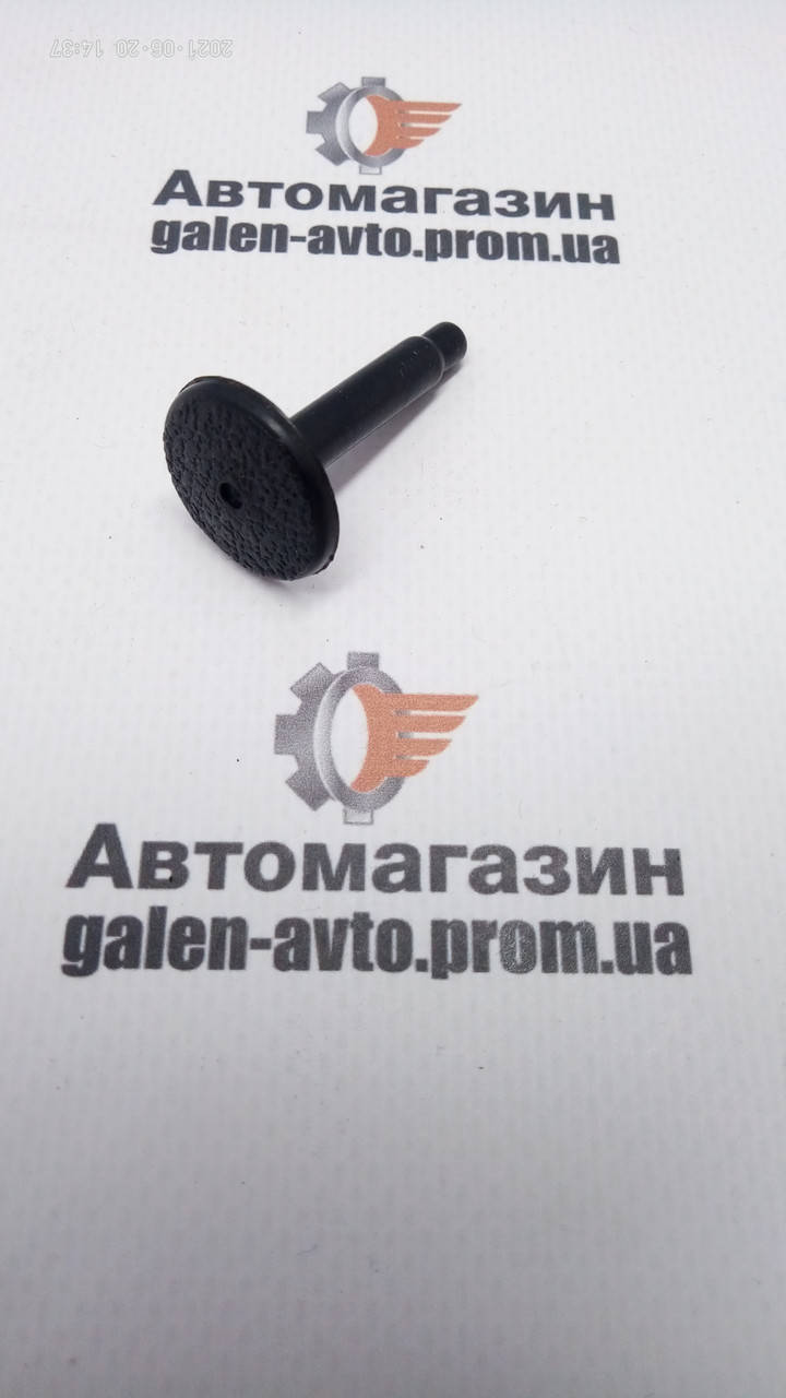 

Клипса порога длинный (завод) Таврия, Славута 11021-8119058
