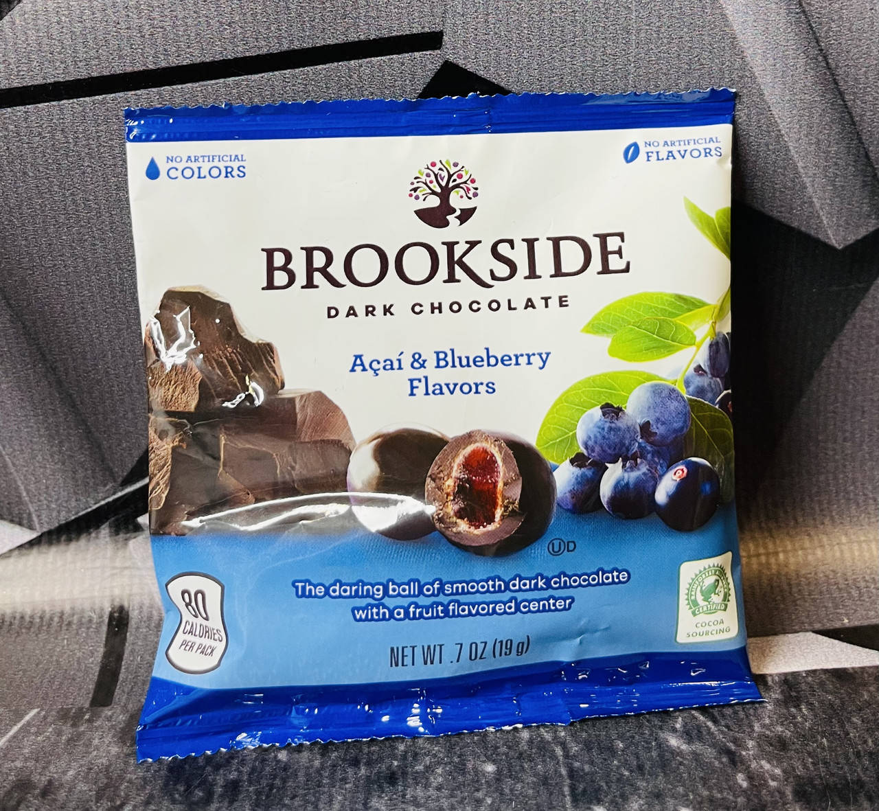 

Шоколадні цукерки BROOKSIDE лохина та асаї