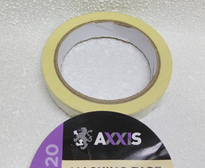 

Скотч малярный 18х20 Axxis узкий