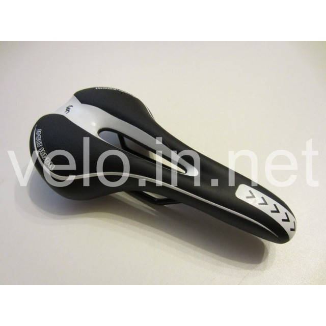 

СЕДЛО MTB 270*140 YF-1018 чёрно-белое