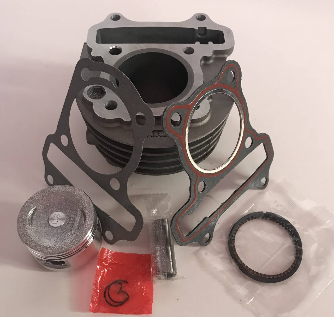 

Цилиндр поршневая группа GY6-80 Ǿ47 4t