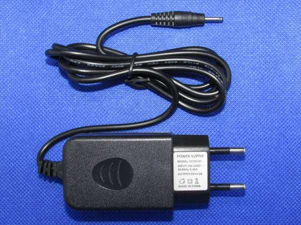 

Мережева зарядка Nomi W10100 Deka 10 5V 3A з шнуром, чорний Оригінал 1-W10100-2-22-1, Черный